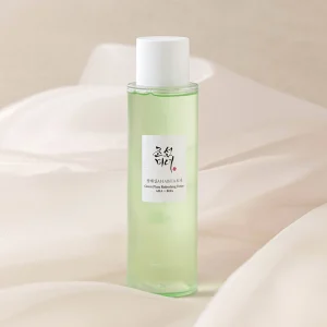 Green Plump Refreshing Toner AHA + BHA