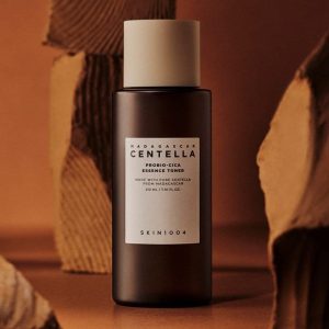 Madagascar Centella Probio-Cica Essence Toner